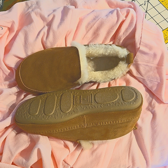 Acorn Ewe Sheepskin Loafer with Cloud Cushion Comfort, new without box - Picture 4 of 4